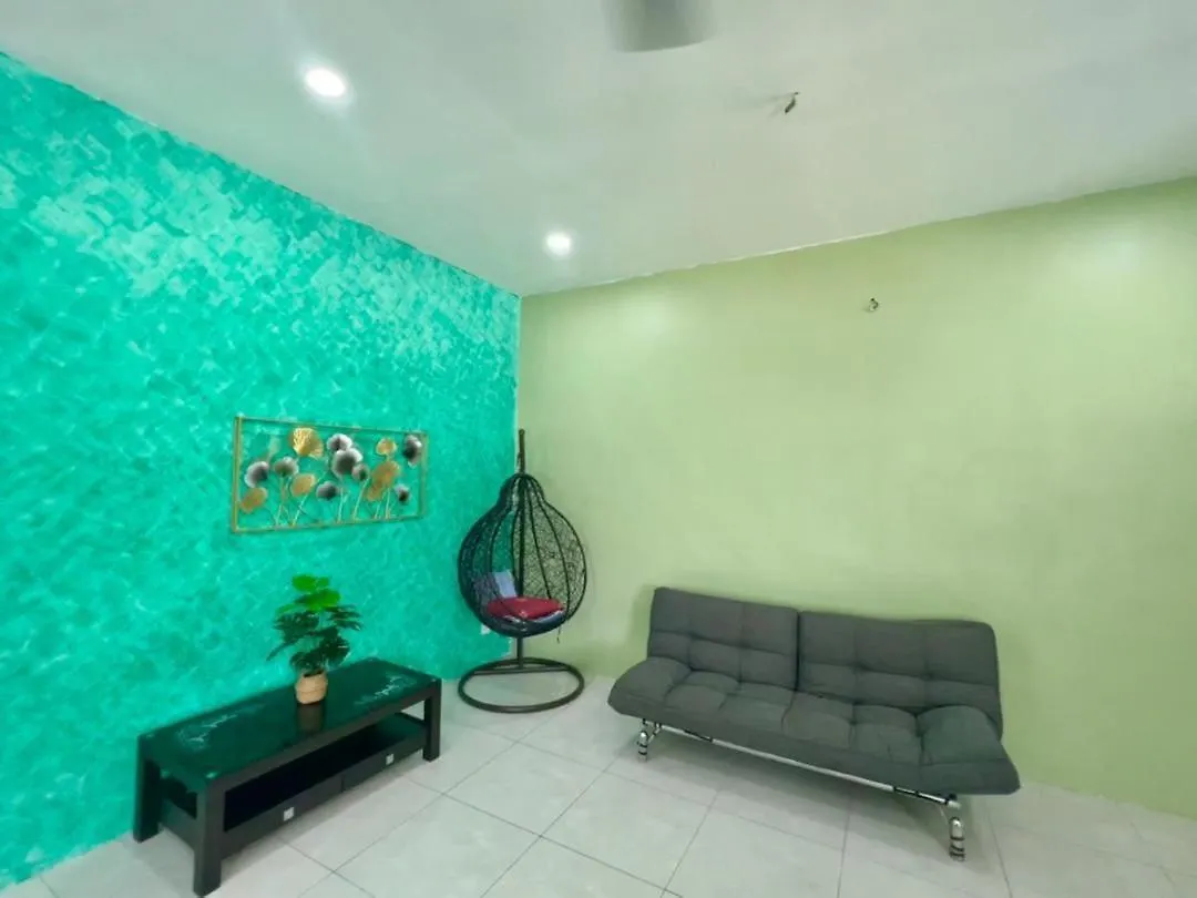 Holiday home Camelia Hijau Homestay 3 Bilik Parking Luas Berhadapan Hospital Sultanah Bahiyah Alor Setar
