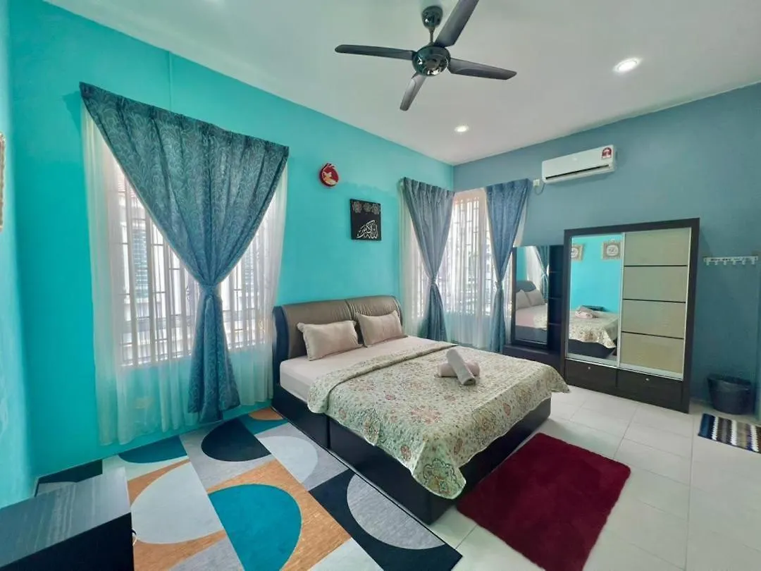 Camelia Hijau Homestay 3 Bilik Parking Luas Berhadapan Hospital Sultanah Bahiyah Alor Setar Holiday home